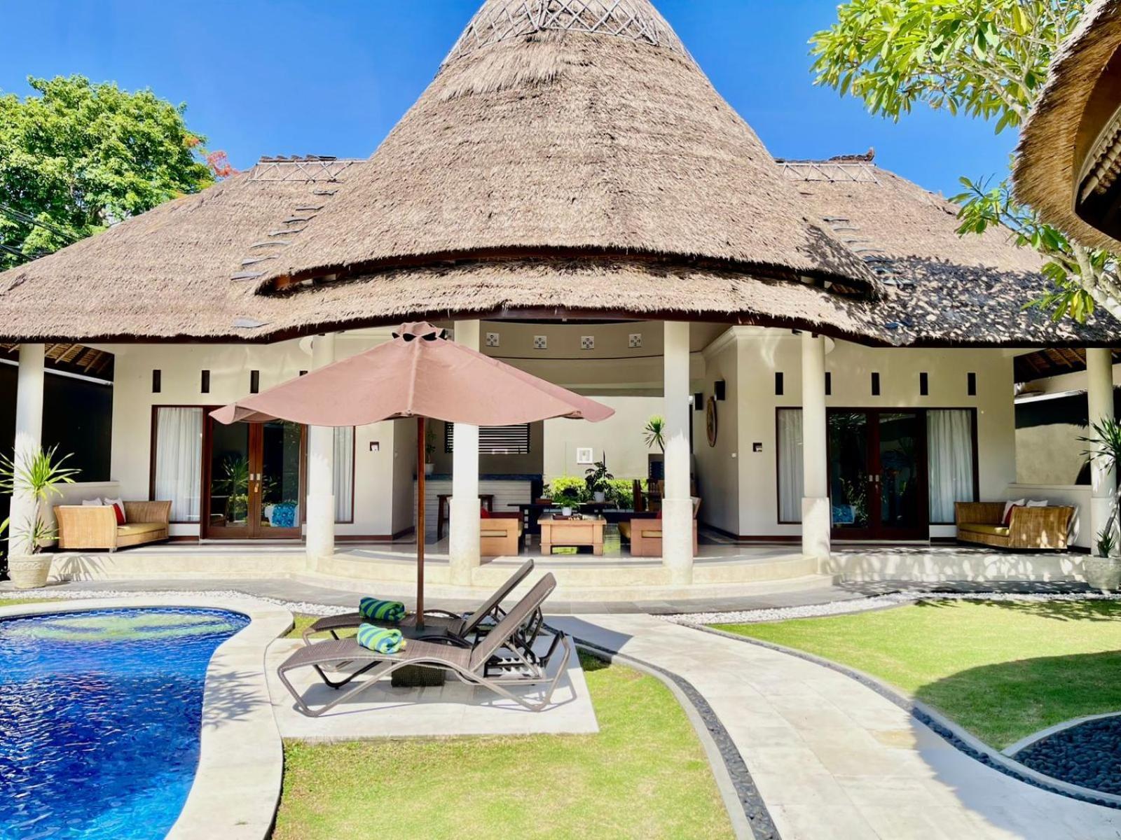 The Mutiara Jimbaran Boutique Villas Экстерьер фото